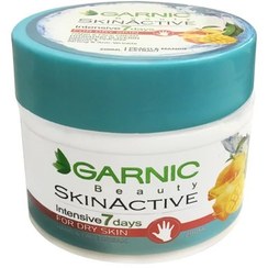 کرم مرطوب‌ کننده گارنیک SkinActive مخصوص پوست خشک و نرمال